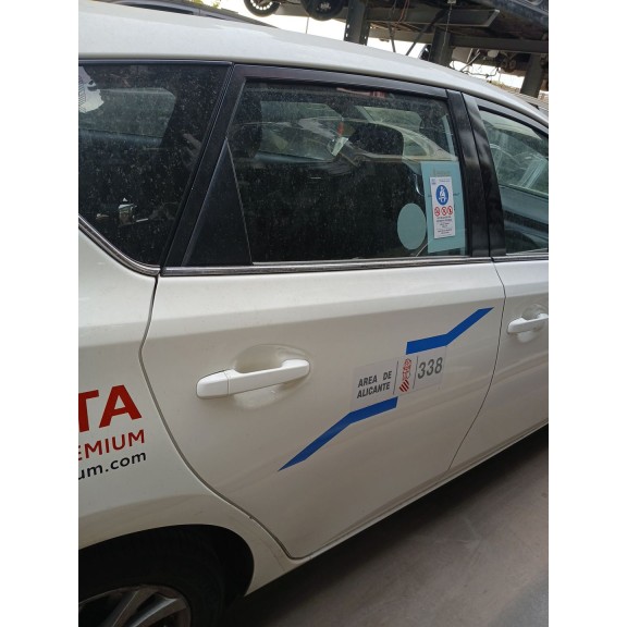 Recambio de puerta trasera derecha para toyota auris (_e18_) 1.8 hybrid (zwe186_) referencia OEM IAM   