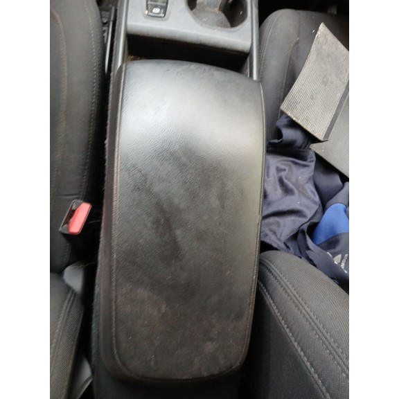 Recambio de apoyabrazos central para volvo xc40 (536) t5 plug-in hybrid referencia OEM IAM   