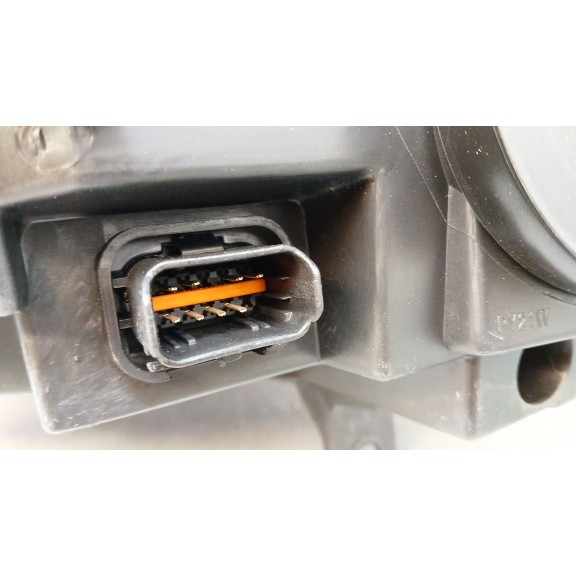 Recambio de faro derecho para citroën berlingo hdi 75 600 first kasten referencia OEM IAM 6206k6 11223702 