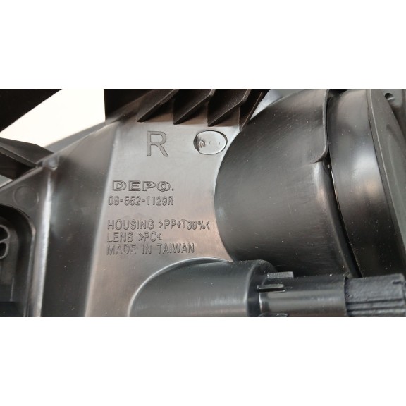 Recambio de faro derecho para citroën berlingo hdi 75 600 first kasten referencia OEM IAM 6206k6 11223702 