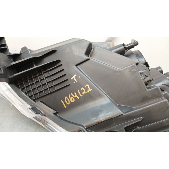 Recambio de faro derecho para citroën berlingo hdi 75 600 first kasten referencia OEM IAM 6206k6 11223702 