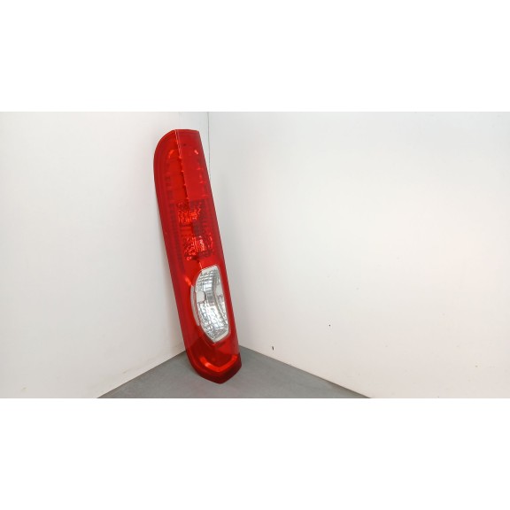 Recambio de piloto trasero izquierdo para renault trafic combi (ab 4.01) referencia OEM IAM 2654500Q0A  16538635