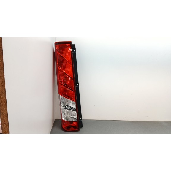 Recambio de piloto trasero izquierdo para iveco daily vi autobús 40c15, 50c15, 60c15 referencia OEM IAM 5801523220 16421301 