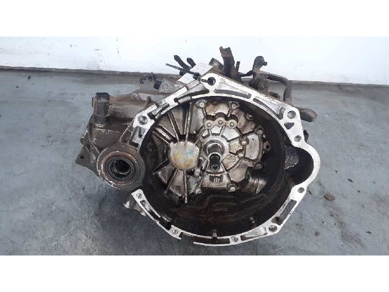 Recambio de caja casco para hyundai i20 1.2 cat referencia OEM IAM M91772  