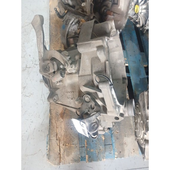 Recambio de caja casco para audi a1 (8x1, 8xk) 1.2 tfsi referencia OEM IAM LQG  