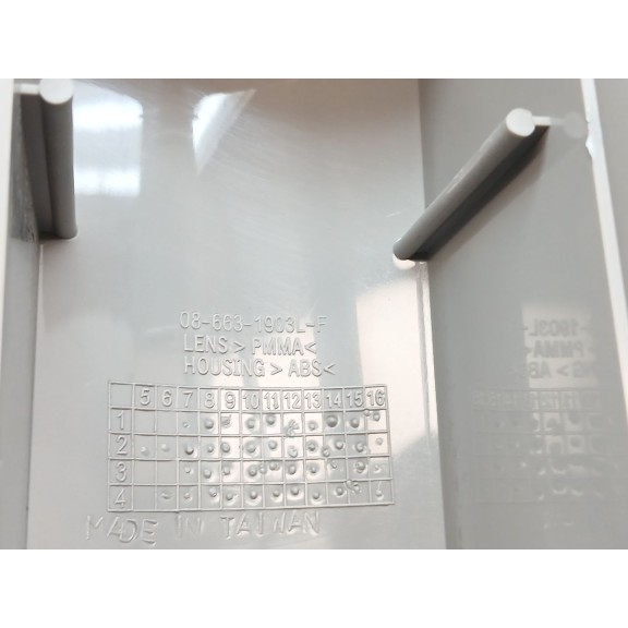 Recambio de piloto trasero izquierdo para iveco daily caja cerrada (1999 =>) referencia OEM IAM 98472977 16421131 