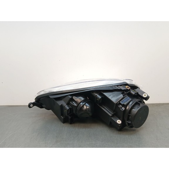 Recambio de faro derecho para volkswagen golf v berlina (1k1) referencia OEM IAM 1K6941006P  11910806