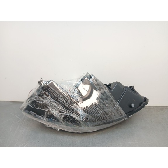 Recambio de faro izquierdo para seat leon (1p1) referencia OEM IAM 5P1941005E  11854361