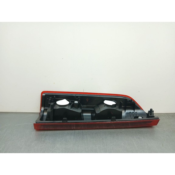 Recambio de piloto trasero derecho para renault trafic furgón referencia OEM IAM 265504656R  16806302