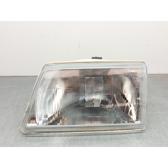 Recambio de faro izquierdo para peugeot 205 berlina 1.1 referencia OEM IAM 6204a4 11540521 