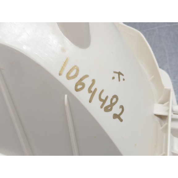 Recambio de faro izquierdo para peugeot 205 berlina 1.1 referencia OEM IAM 6204a4 11540521 