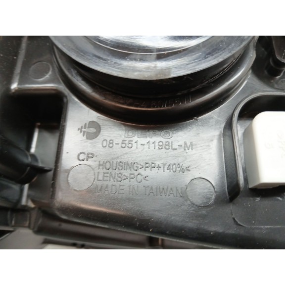Recambio de faro izquierdo para dacia sandero ii 1.5 dci referencia OEM IAM 260601236r  11250121