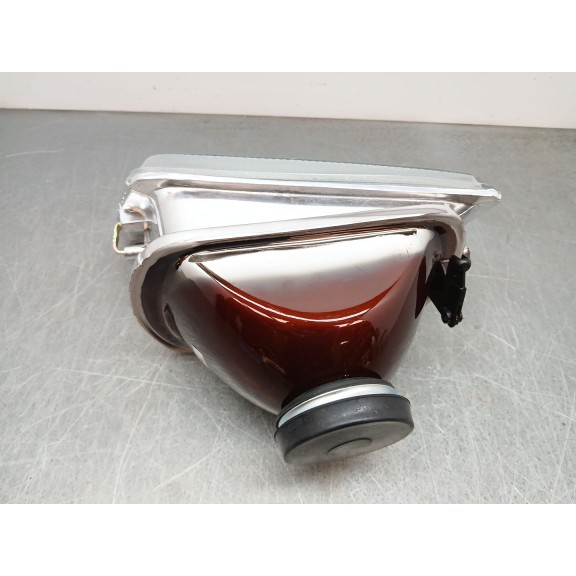 Recambio de faro derecho para peugeot 205 berlina 1.1 referencia OEM IAM 6205a4 11540522 