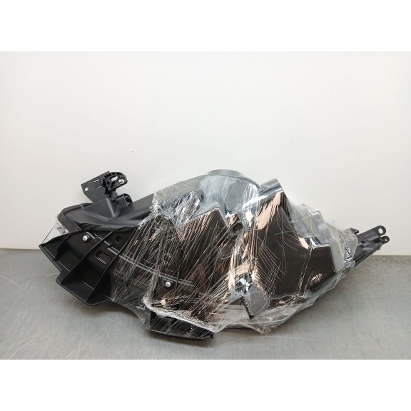 Recambio de faro derecho para citroën c4 picasso referencia OEM IAM 6206A8  11228006