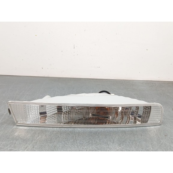 Recambio de piloto delantero derecho para opel vivaro referencia OEM IAM 4408520 14538602 