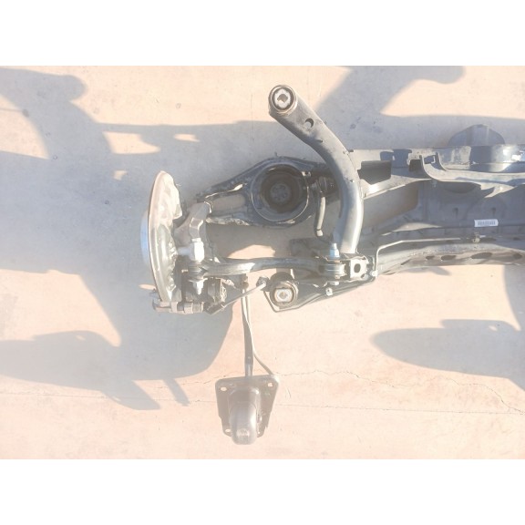 Recambio de puente trasero para skoda superb (3v3) 2.0 tdi referencia OEM IAM 3Q0505447  