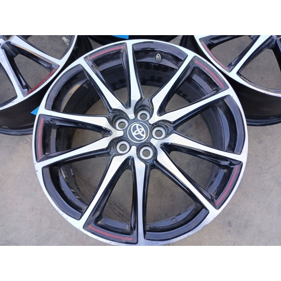 Recambio de juego llantas para toyota yaris (_p21_, _pa1_, _ph1_) 1.5 hybrid (mxph11) referencia OEM IAM 7JX18 ET51 X4 42611ODM9