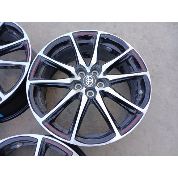 Recambio de juego llantas para toyota yaris (_p21_, _pa1_, _ph1_) 1.5 hybrid (mxph11) referencia OEM IAM 7JX18 ET51 X4 42611ODM9