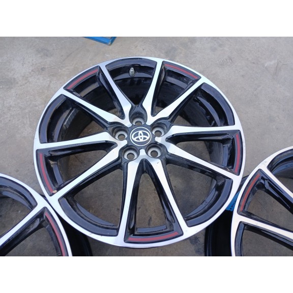 Recambio de juego llantas para toyota yaris (_p21_, _pa1_, _ph1_) 1.5 hybrid (mxph11) referencia OEM IAM 7JX18 ET51 X4 42611ODM9