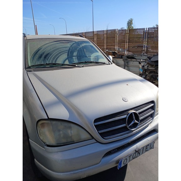 Recambio de capot para mercedes-benz clase m (w163) ml 270 cdi (163.113) referencia OEM IAM   