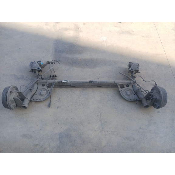 Recambio de puente trasero para renault clio iii (br0/1, cr0/1) 1.5 dci referencia OEM IAM   