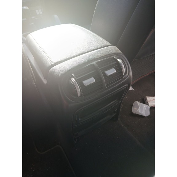 Recambio de apoyabrazos central para porsche cayenne (9pa) turbo s 4.5 referencia OEM IAM   