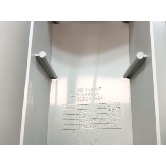 Recambio de piloto trasero derecho para iveco daily combi referencia OEM IAM 98472979  16421132