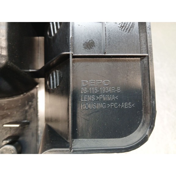 Recambio de piloto trasero derecho para nissan nv 200 (m20) referencia OEM IAM 26550BJ00A  16231542