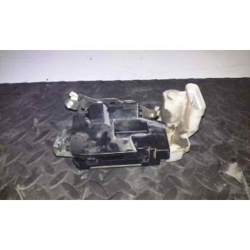 CERRADURA PUERTA TRASERA DERECHA 