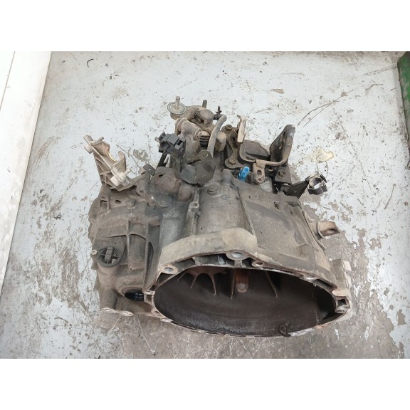 Recambio de caja cambios para nissan primera hatchback (p12) 2.2 dci referencia OEM IAM 8200131489  