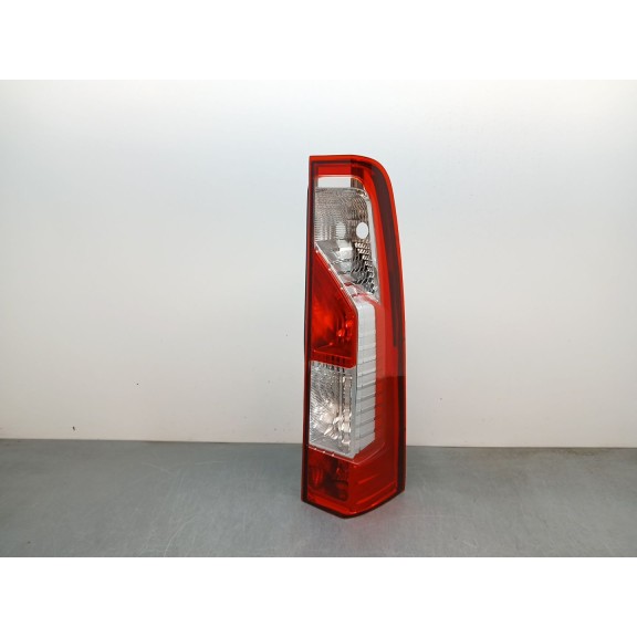 Recambio de piloto trasero derecho para opel movano b kasten/combi referencia OEM IAM 265500023R 4419379 