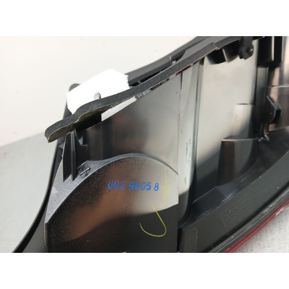 Recambio de piloto trasero izquierdo para peugeot 407 (6d_) 3.0 (6dxfvj) referencia OEM IAM 6350GC  16546531