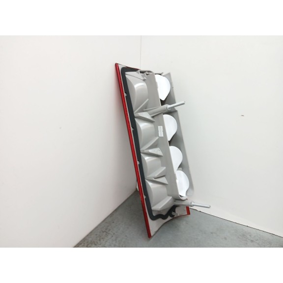 Recambio de piloto trasero izquierdo para ford transit caja cerrada ´06 referencia OEM IAM 1435881  16313431