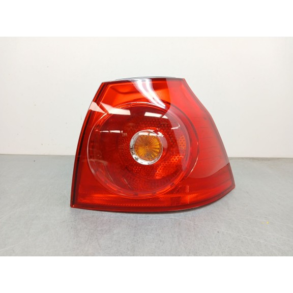 Recambio de piloto trasero derecho para volkswagen golf v berlina (1k1) referencia OEM IAM 1K6945096AA  16910832