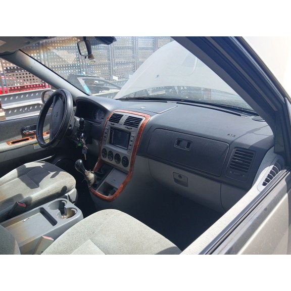 kia carnival ii (gq) del año 2005