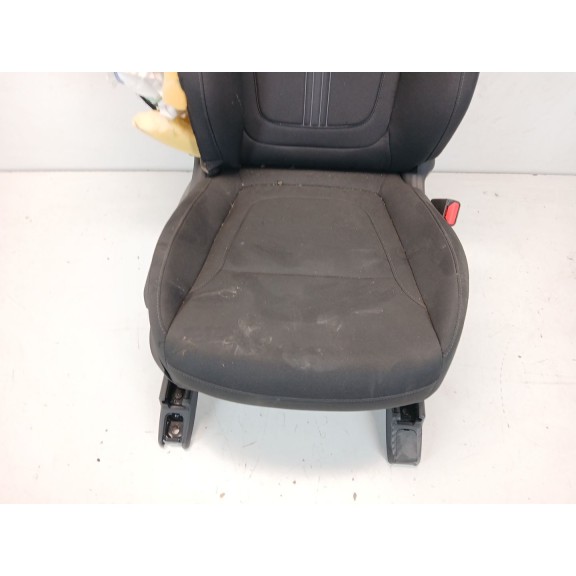 Recambio de asiento delantero derecho para hyundai tucson 1.6 hybrid 4x4 referencia OEM IAM   