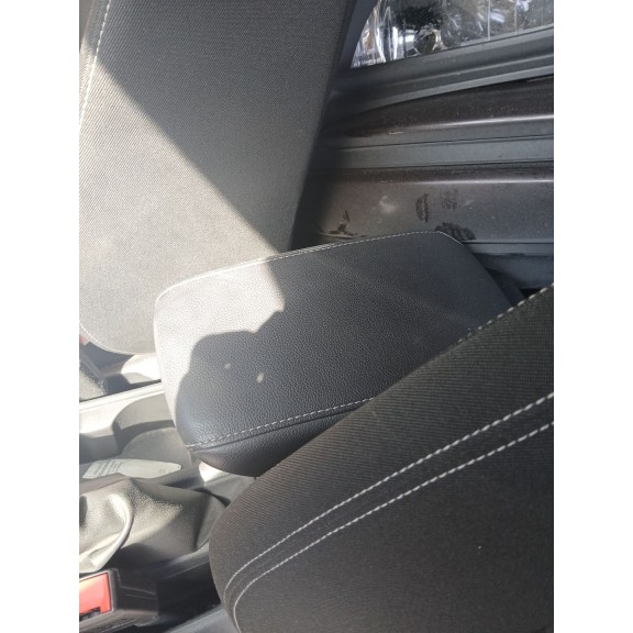 Recambio de apoyabrazos central para opel astra k (b16) 1.4 turbo (68) referencia OEM IAM   