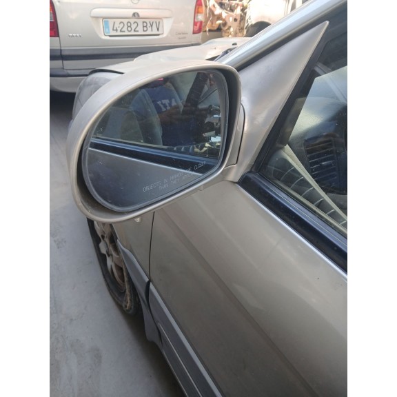 Recambio de retrovisor izquierdo para kia carnival ii (gq) 2.9 crdi referencia OEM IAM   