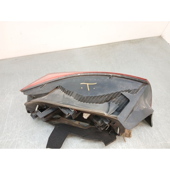 Recambio de piloto trasero derecho para peugeot 407 (6d_) 2.0 (6drfnb, 6drfne) referencia OEM IAM   