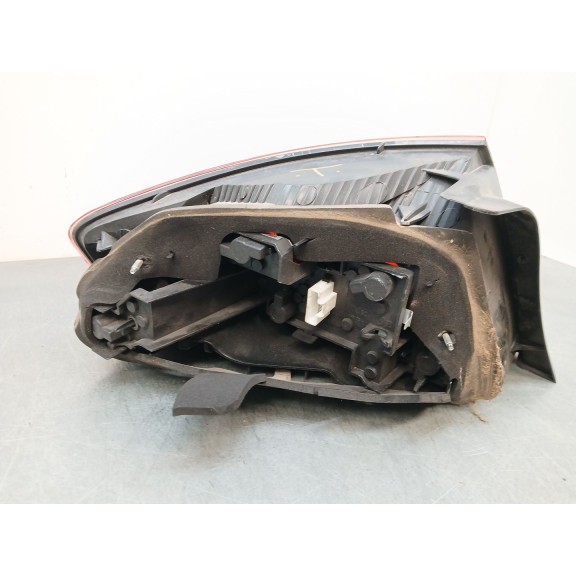 Recambio de piloto trasero derecho para peugeot 407 (6d_) 2.0 (6drfnb, 6drfne) referencia OEM IAM   