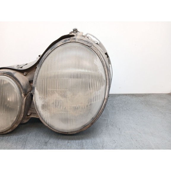 Recambio de faro izquierdo para mercedes-benz clase e (w210) e 320 (210.055) referencia OEM IAM   