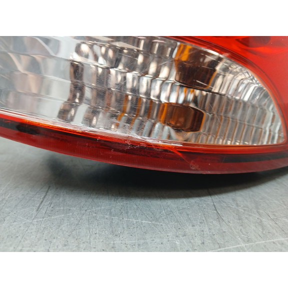 Recambio de piloto trasero derecho para kia carens iv 1.7 crdi referencia OEM IAM   