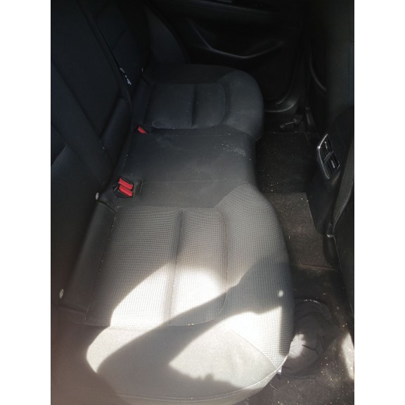 Recambio de asientos traseros para mazda cx-5 (kf) 2.0 referencia OEM IAM   