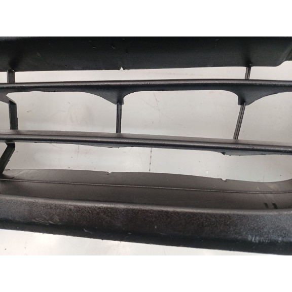 Recambio de paragolpes delantero para fiat doblo cargo 1.3 16v jtd cat referencia OEM IAM 735455570  