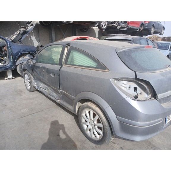 opel astra h gtc (a04) del año 2005