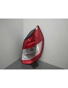 Recambio de piloto trasero derecho para renault scenic ii referencia OEM IAM 8200493375  16808222