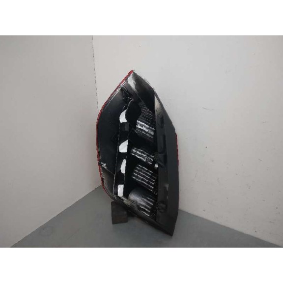 Recambio de piloto trasero derecho para renault scenic ii referencia OEM IAM 8200493375  16808222