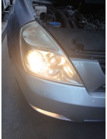 Recambio de faro derecho para kia carnival / grand carnival iii (vq) 2.9 crdi referencia OEM IAM    2