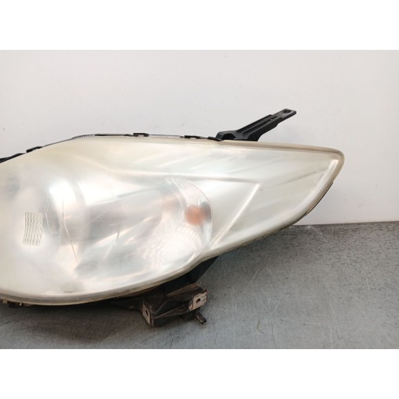 Recambio de faro derecho para mazda 5 (cr) 2.0 (crew) referencia OEM IAM P7703L  