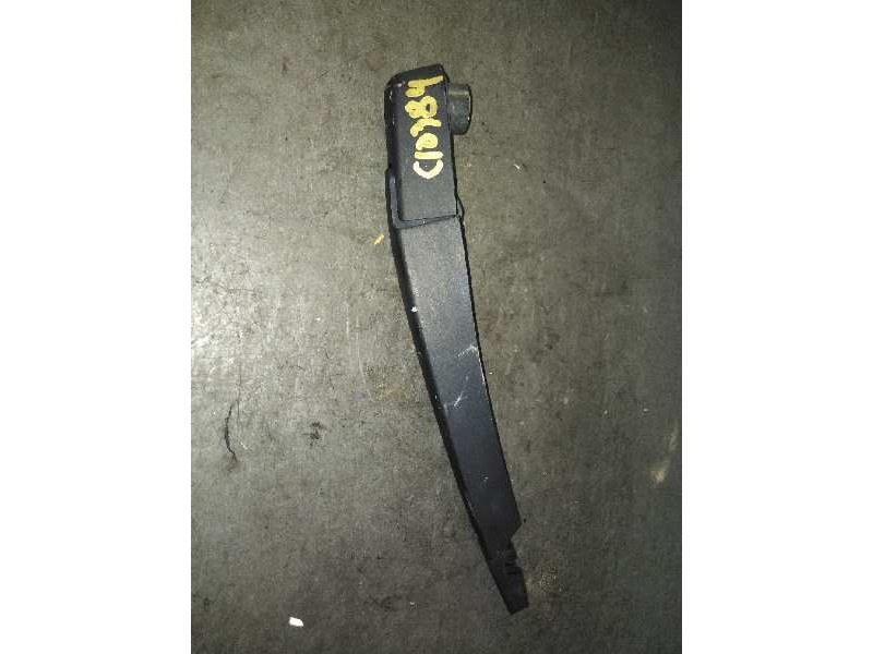 Recambio de brazo limpia trasero para dacia sandero ambiance referencia OEM IAM   